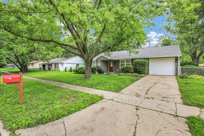/international/us/3310-york-drive-champaign-il-110109110296/