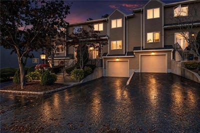 /international/us/35-waterview-drive-smithfield-ri-110119945860/