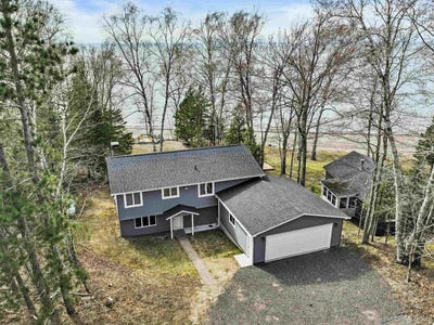 /international/us/3957-cedar-bay-road-calumet-mi-110107989726/