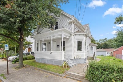 /international/us/1250-cranston-street-cranston-ri-110102065154/