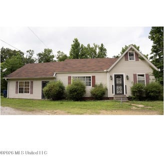 /international/us/302-armstrong-street-batesville-ms-110108414206/