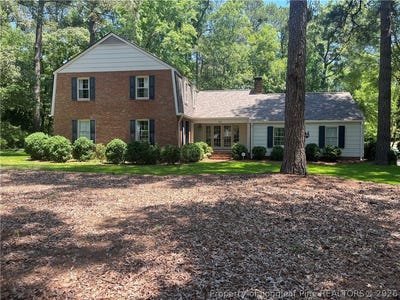 /international/us/37-trinity-drive-lumberton-nc-110108125517/