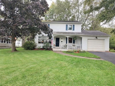 /international/us/85-clinton-street-seneca-falls-ny-110110309847/