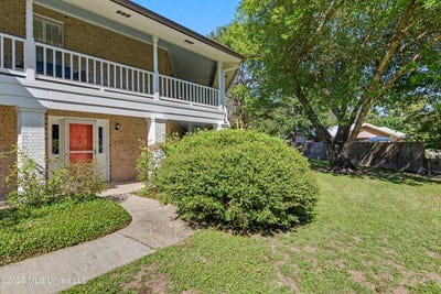 /international/us/515-third-street-lot-5a-bay-saint-louis-ms-110120557157/