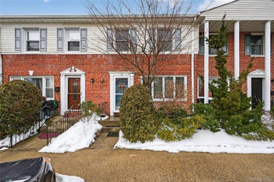 /international/us/3530-long-beach-road-oceanside-ny-110106296389/