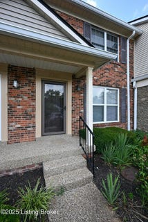 /international/us/8705-clover-ct-louisville-ky-110100585002/