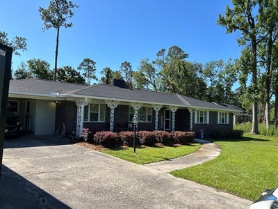 /international/us/1002-darby-circle-vidalia-ga-110100380292/