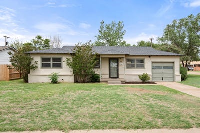 /international/us/811-zephyr-street-plainview-tx-110108544290/