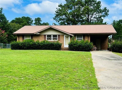 /international/us/10981-academy-road-laurinburg-nc-110101498582/