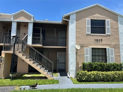 /international/us/1017-washington-circle-homestead-fl-110100923126/