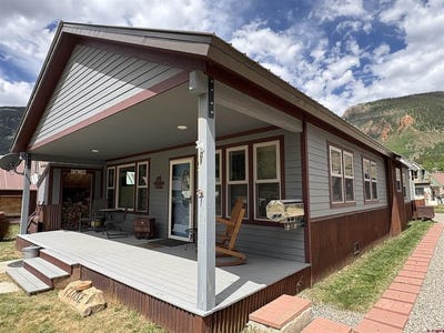 /international/us/1059-cement-street-silverton-co-110108799589/