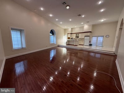 /international/us/4-n-pearl-street-bridgeton-nj-110104253878/