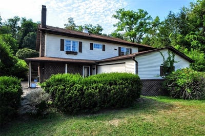 /international/us/3601-foster-road-n-versailles-pa-110101459333/?lang=en