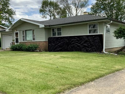 /international/us/110-zurich-road-joliet-il-110109042117/