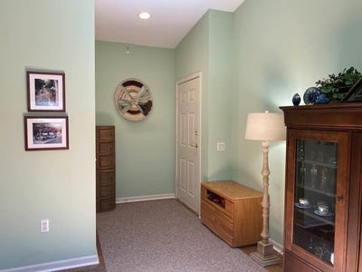 /international/us/1605-golf-glen-madison-wi-110108350377/