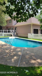 /international/us/18-mayberry-drive-tinton-falls-nj-110100452511/?lang=zh-tw