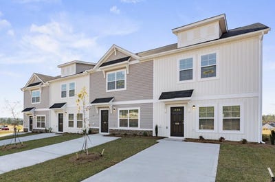 /international/us/2054-banyon-circle-graniteville-sc-110120552650/