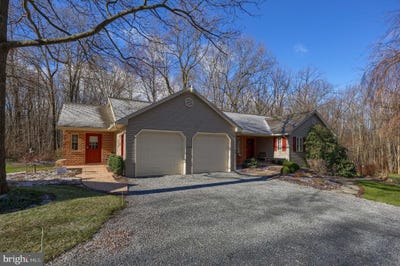 /international/us/1624-springville-road-new-holland-pa-110108120608/
