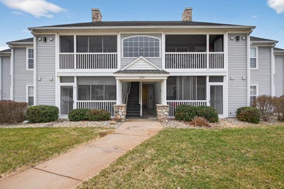 /international/us/758-w-barrington-circle-jackson-mi-110106307851/