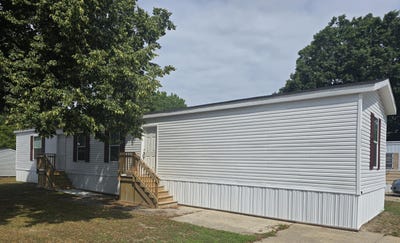 /international/us/3331-pinebrook-street-muskegon-mi-110101063929/