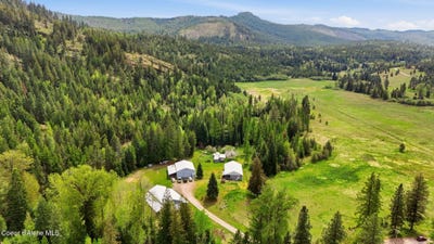 /international/us/2222-jewel-lake-rd-sagle-id-110108981547/