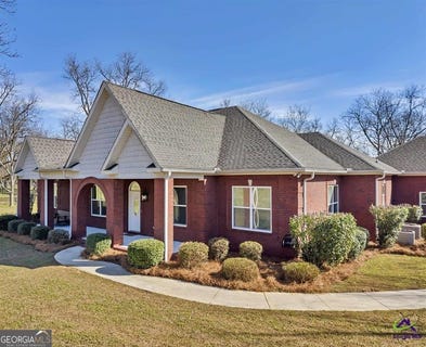 /international/us/706-orr-road-fort-valley-ga-110105268822/