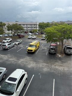 /international/us/8345-sunrise-lakes-blvd-sunrise-fl-110100354828/?lang=it
