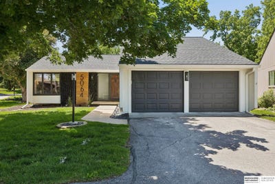 /international/us/5064-s-150-plaza-omaha-ne-110108495756/