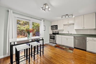 /international/us/300-falmouth-road-mashpee-ma-110095497378/?lang=zh-cn
