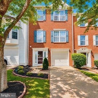 /international/us/7108-wheeling-way-gainesville-va-110108124225/