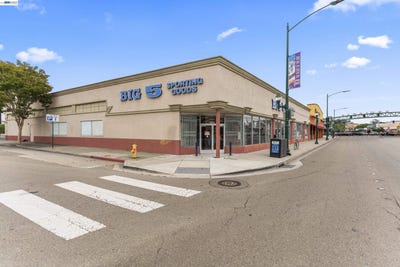 /international/us/22400-foothill-blvd-hayward-ca-110110326328/