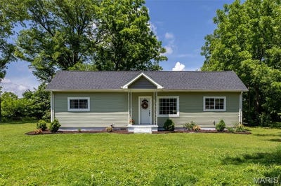 /international/us/597-county-road-603-poplar-bluff-mo-110108347092/