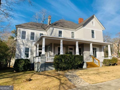 /international/us/109-ben-hill-street-lagrange-ga-110108505810/
