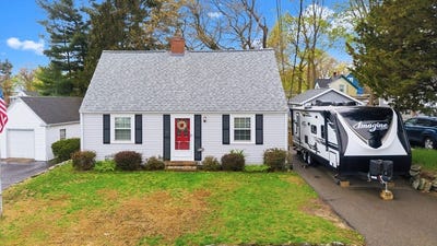 /international/us/186-w-harvard-st-brockton-ma-110107797913/