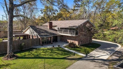 /international/us/1003-west-michigan-street-hammond-la-110098188027/