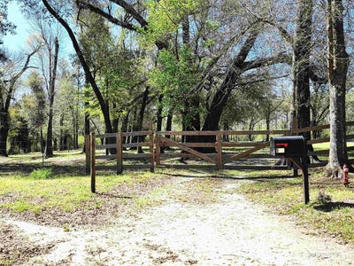 /international/us/180-tanner-lane-brewton-al-110106920498/