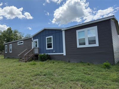 /international/us/6895-139th-drive-live-oak-fl-110107243328/
