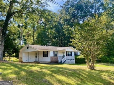 /international/us/3022-36th-avenue-lanett-al-110120513838/