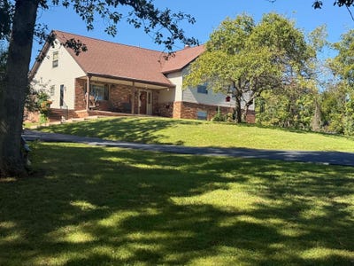 /international/us/129-woodland-court-wayne-wv-110110344052/
