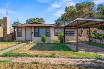 /international/us/410-11th-street-levelland-tx-110101345742/