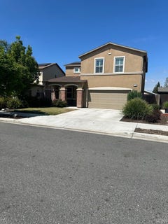 /international/us/3728-e-kaweah-avenue-visalia-ca-110107780872/