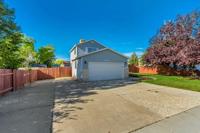/international/us/4541-w-6015-s-kearns-ut-110108478943/