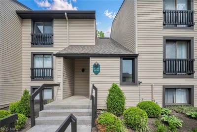 /international/us/6330-greenwood-northfield-oh-110108362490/