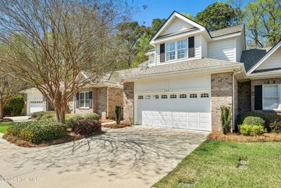 /international/us/161-lake-park-circle-smithfield-nc-110106368616/