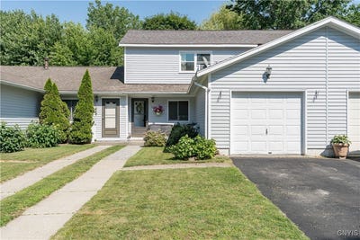 /international/us/104-mill-creek-lane-hounsfield-ny-110100503203/