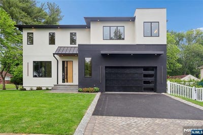 /international/us/1-bancroft-place-cresskill-nj-110108348477/