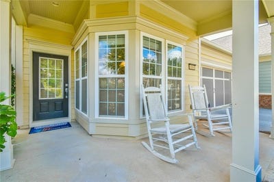 /international/us/6184-longleaf-drive-hoschton-ga-110101617553/