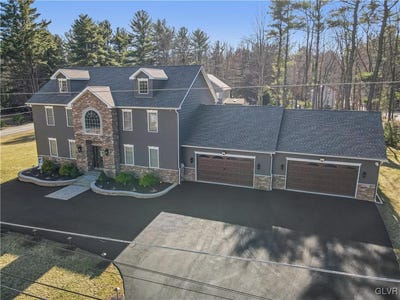 /international/us/2357-paxmont-tobyhanna-twp-pa-110098599080/