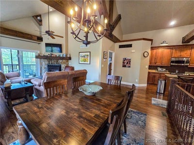 /international/us/212-weiskopf-way-camdenton-mo-110101113803/