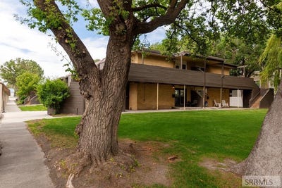 /international/us/220-n-fanning-avenue-idaho-falls-id-110119308612/